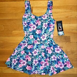 Shoreshapes Pink Floral size 8 women's one piece skirted swim dress